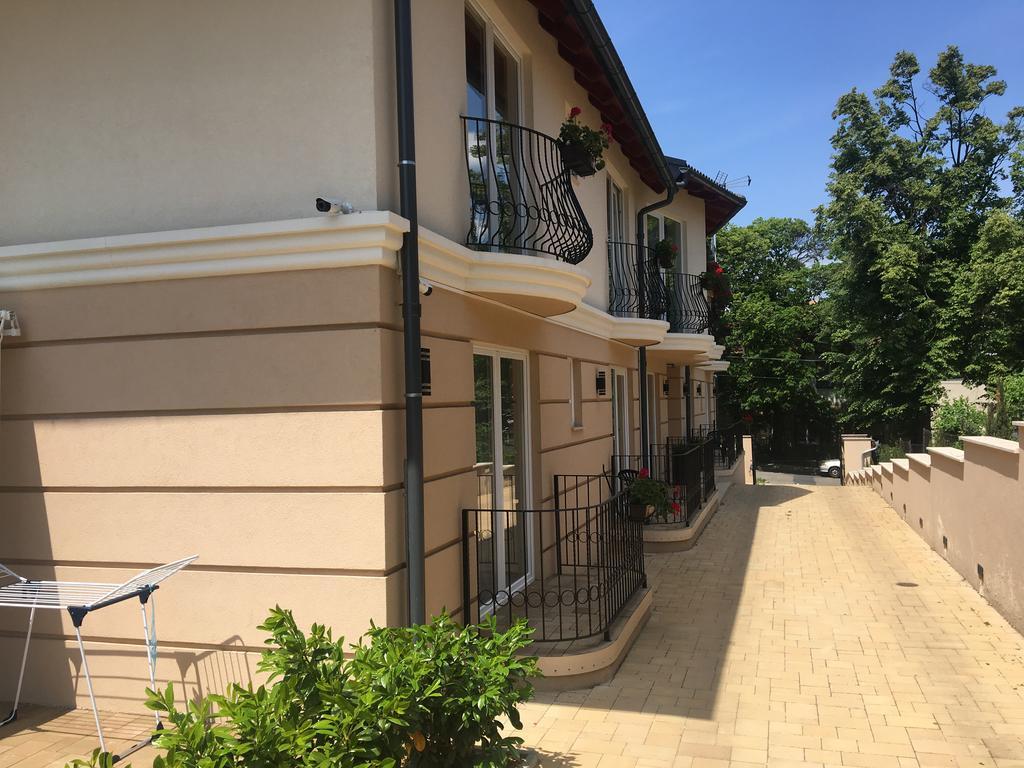 Villa Mona Lisa Hévíz Buitenkant foto